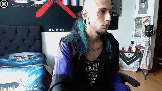 Snapshot of davidroses420 chatting on 10.05.25 davidroses420 online show from 10.05.25