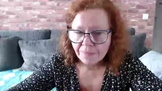 Adelewildx online show from 10.12.25