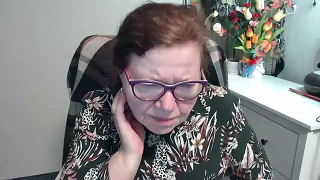 Snapshot of Adelewildx chatting on 02.16.26 Adelewildx online show from 02.16.26