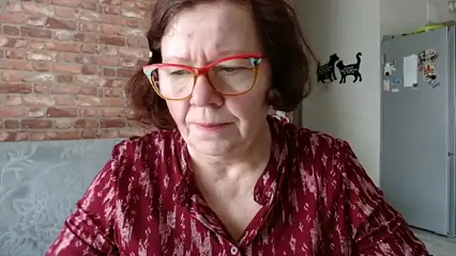 Adelewildx online show from 04.04.26