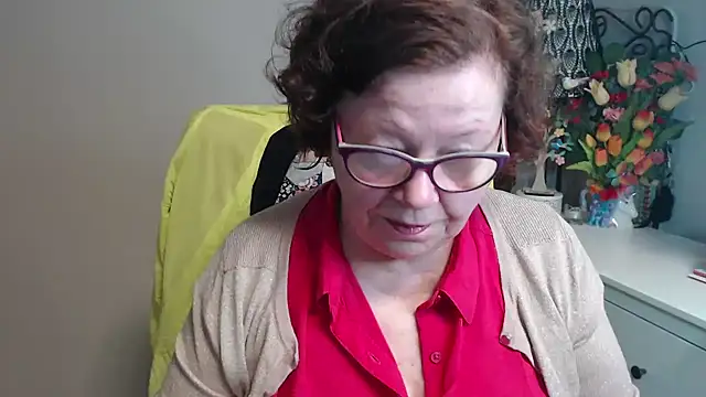 Adelewildx online show from 04.10.26