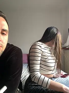 Snapshot of couplepenetration chatting on 12.21.24 couplepenetration online show from 12.21.24