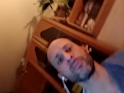 Snapshot of FireFox_Feel chatting on 03.12.25 FireFox Feel online show from 03.12.25