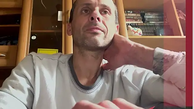 Snapshot of FireFox_Feel chatting on 11.08.25 FireFox Feel online show from 11.08.25