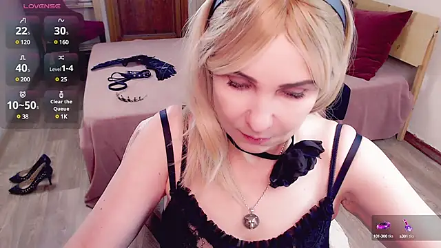 Snapshot of _unique_cam_ chatting on 01.19.25  unique cam  online show from 01.19.25