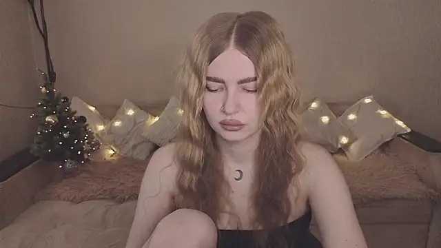 ViolettaLopez online show from 12.21.25