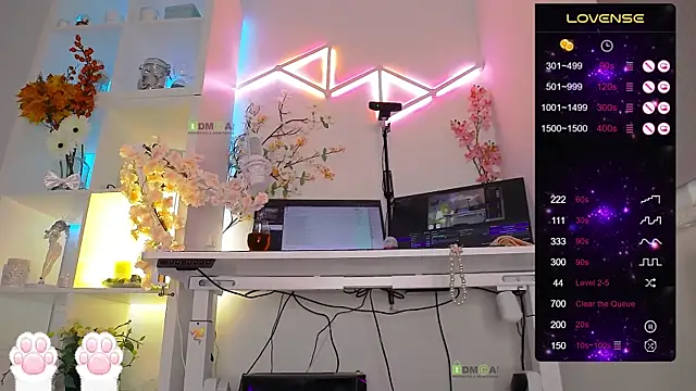 Elena-Marilyn online show from 09.13.25