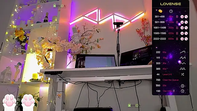 Elena-Marilyn online show from 03.29.26