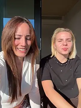 SweeetAlegra online show from 11.25.25