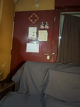 sofy alone online show from 12.11.24