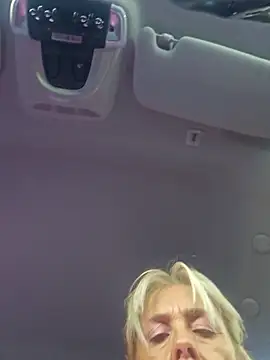 Snapshot of Nathotsexy1 chatting on 09.17.25 Nathotsexy1 online show from 09.17.25