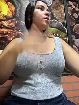 Snapshot of _queen_sofia chatting on 02.21.25 queen sofia online show from 02.21.25