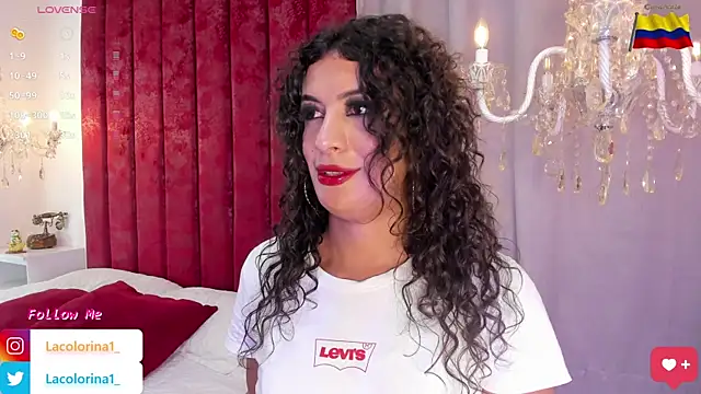 Snapshot of LaColorina_ chatting on 01.13.25 LaColorina online show from 01.13.25