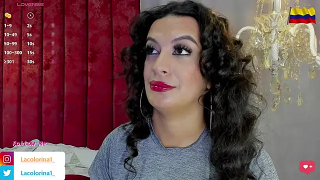 Snapshot of LaColorina_ chatting on 03.17.25 LaColorina online show from 03.17.25