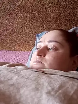 Amy August online show from 03.19.25