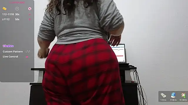 BBW MILF 4U online show from 11.21.25