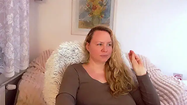 Sarah4you online show from 02.16.25