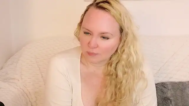 Sarah4you online show from 11.26.25