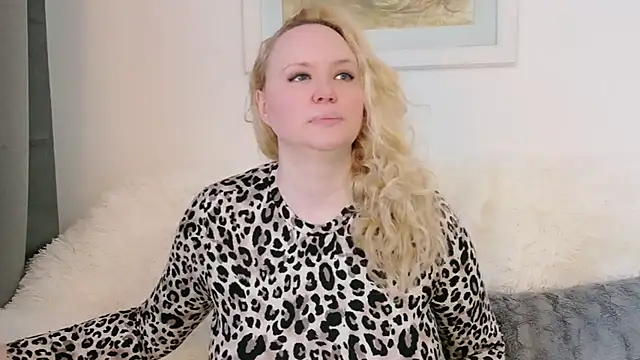 Sarah4you online show from 04.06.26