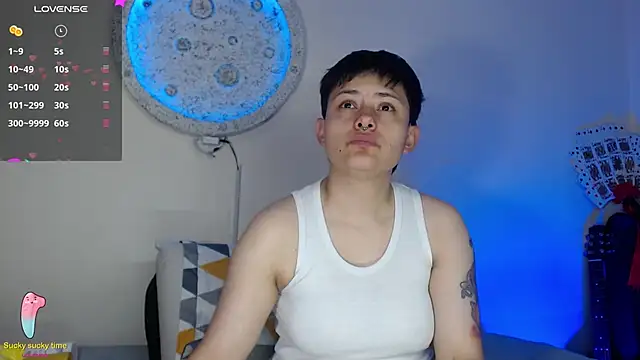 girl intense444 online show from 01.07.25