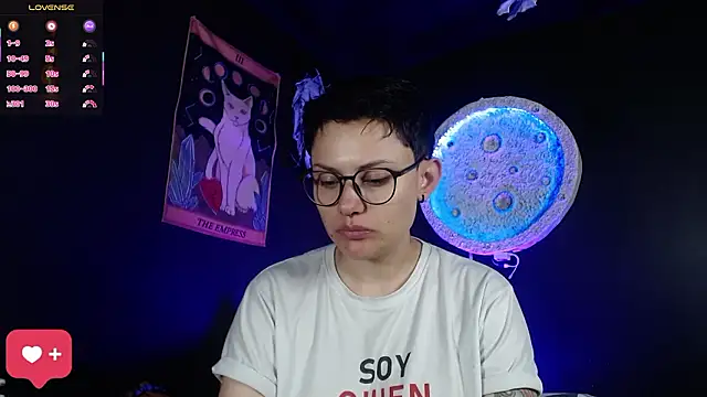 Snapshot of girl_intense444 chatting on 02.18.26 girl intense444 online show from 02.18.26