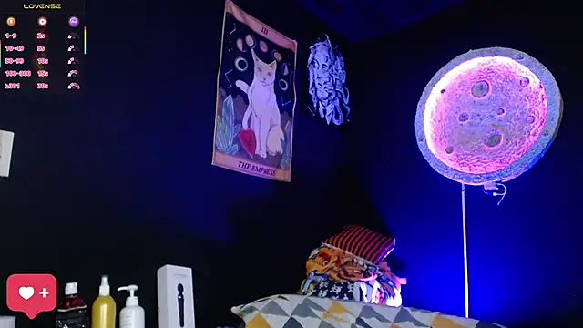 Snapshot of girl_intense444 chatting on 02.21.26 girl intense444 online show from 02.21.26