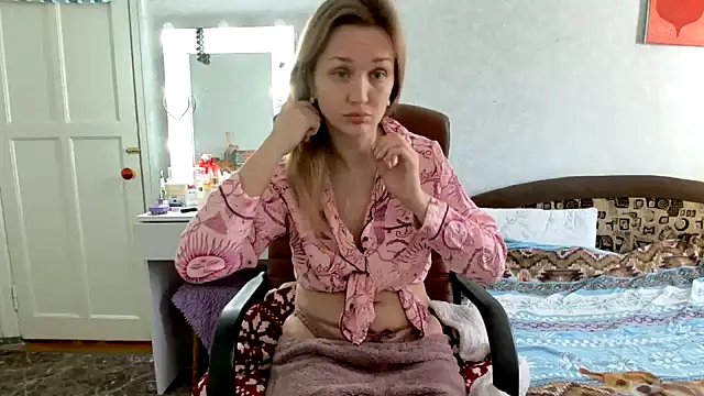 ModelEva online show from 02.16.25