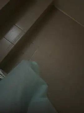 alextang2005 online show from 09.23.25