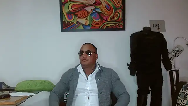 Snapshot of hardrock982 chatting on 05.26.26 hardrock982 online show from 05.26.26