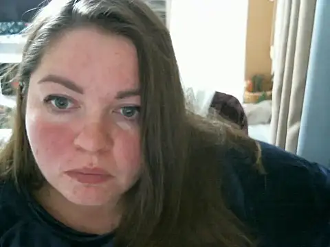 Snapshot of cute__cherry chatting on 12.13.24 cute  cherry online show from 12.13.24