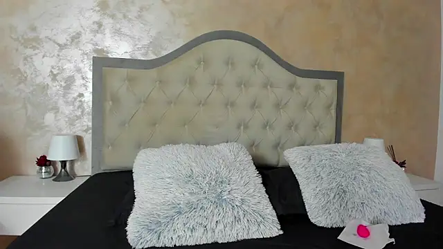 Snapshot of JennaMyers chatting on 11.03.25 JennaMyers online show from 11.03.25