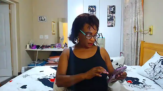 Snapshot of Hotgrannyx chatting on 03.08.25 Hotgrannyx online show from 03.08.25