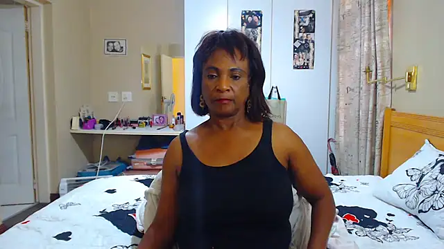Snapshot of Hotgrannyx chatting on 03.08.25 Hotgrannyx online show from 03.08.25