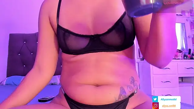 alysson 18 online show from 05.29.26