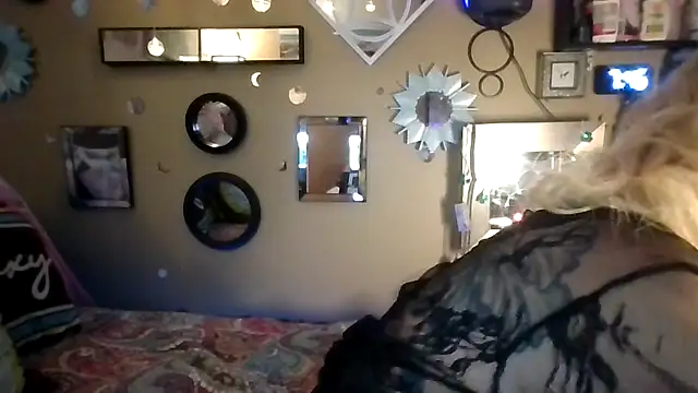 marilyn420 online show from 02.11.26