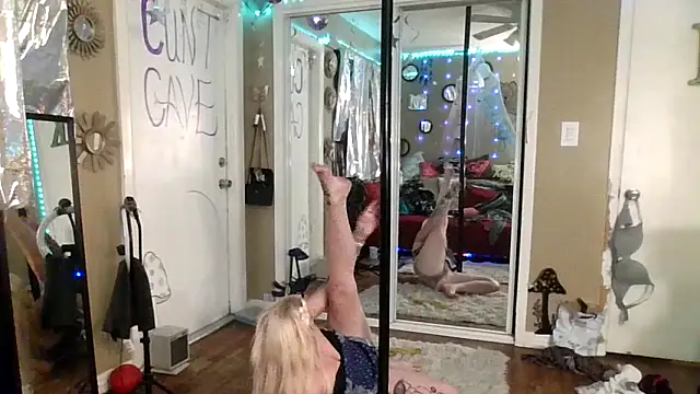 marilyn420 online show from 03.14.26