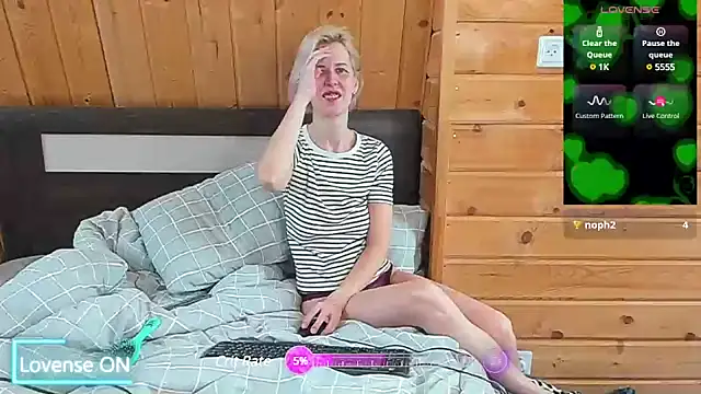 NonCasual5 online show from 03.10.25