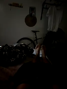 Carloszapata19 online show from 12.22.25