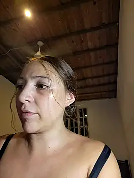 VickyHoult online show from 12.11.24