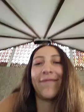 VickyHoult online show from 12.22.24