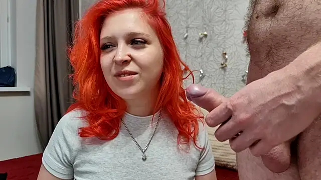 Snapshot of GenrikhBecca chatting on 01.30.25 GenrikhBecca online show from 01.30.25