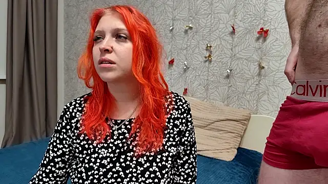 Snapshot of GenrikhBecca chatting on 02.08.25 GenrikhBecca online show from 02.08.25