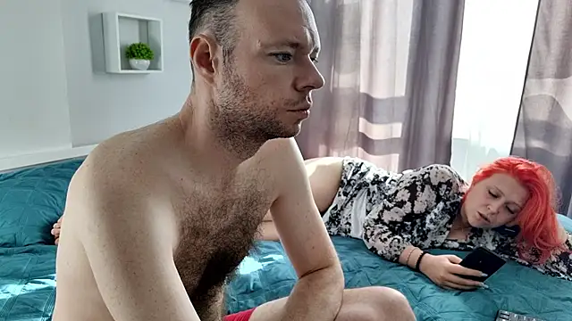 Snapshot of GenrikhBecca chatting on 03.19.25 GenrikhBecca online show from 03.19.25