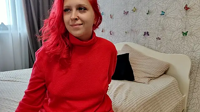 Snapshot of GenrikhBecca chatting on 09.30.25 GenrikhBecca online show from 09.30.25