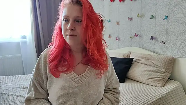 Snapshot of GenrikhBecca chatting on 10.17.25 GenrikhBecca online show from 10.17.25