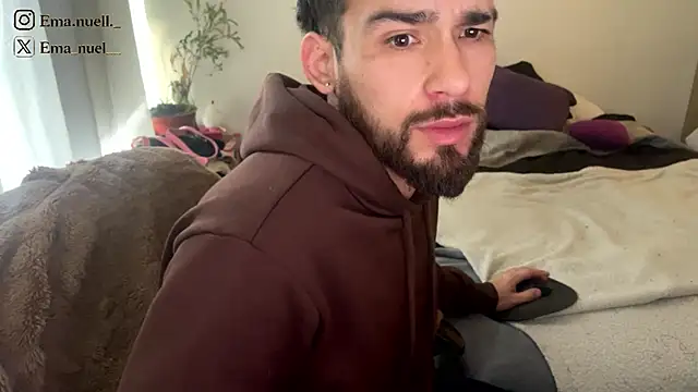 Snapshot of Emanuell__ chatting on 05.19.26 Emanuell online show from 05.19.26