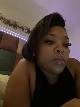Snapshot of sexyTHANDO chatting on 06.15.26 sexyTHANDO online show from 06.15.26