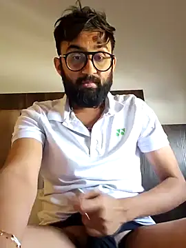 love4shownude online show from 01.17.25