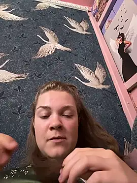 Snapshot of Sweet_Monro chatting on 10.29.25 Sweet Monro online show from 10.29.25