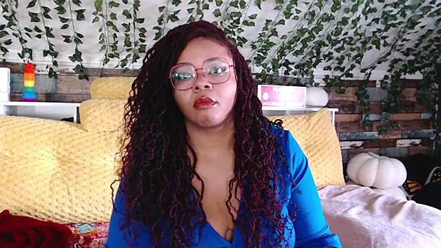 Snapshot of -khayaparker chatting on 02.08.25 -khayaparker online show from 02.08.25